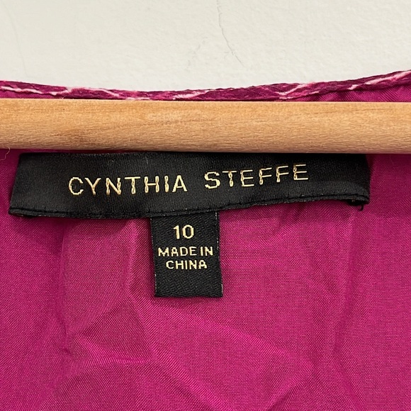 Cynthia Steffe Carey Silk Chiffon Fuchsia Printed Ruffle Lined Dress size 10 - Picture 6 of 15
